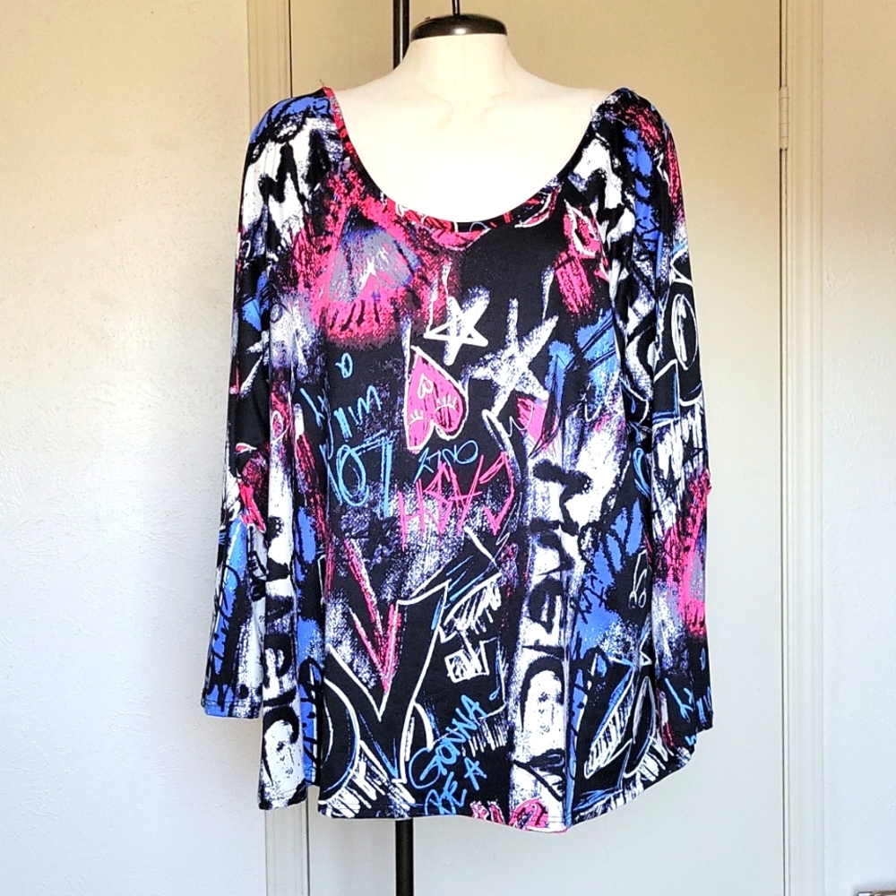 Sexy Graffiti Tunic; Chain link back